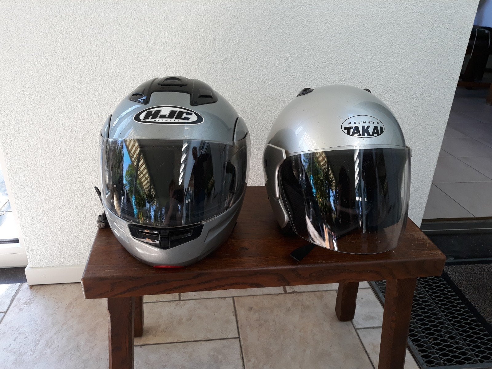2 motorhelmen, maat M en XXL, Ophalen, Integraalhelm, Tweedehands, XL