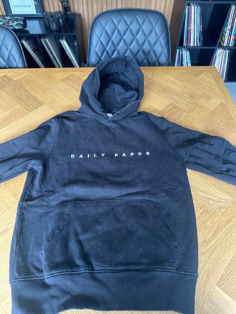 Daily Paper Hoodie Zwart - Maat XS, Kleding | Heren, Truien en Vesten, Ophalen of Verzenden, Gedragen, Maat 46 (S) of kleiner