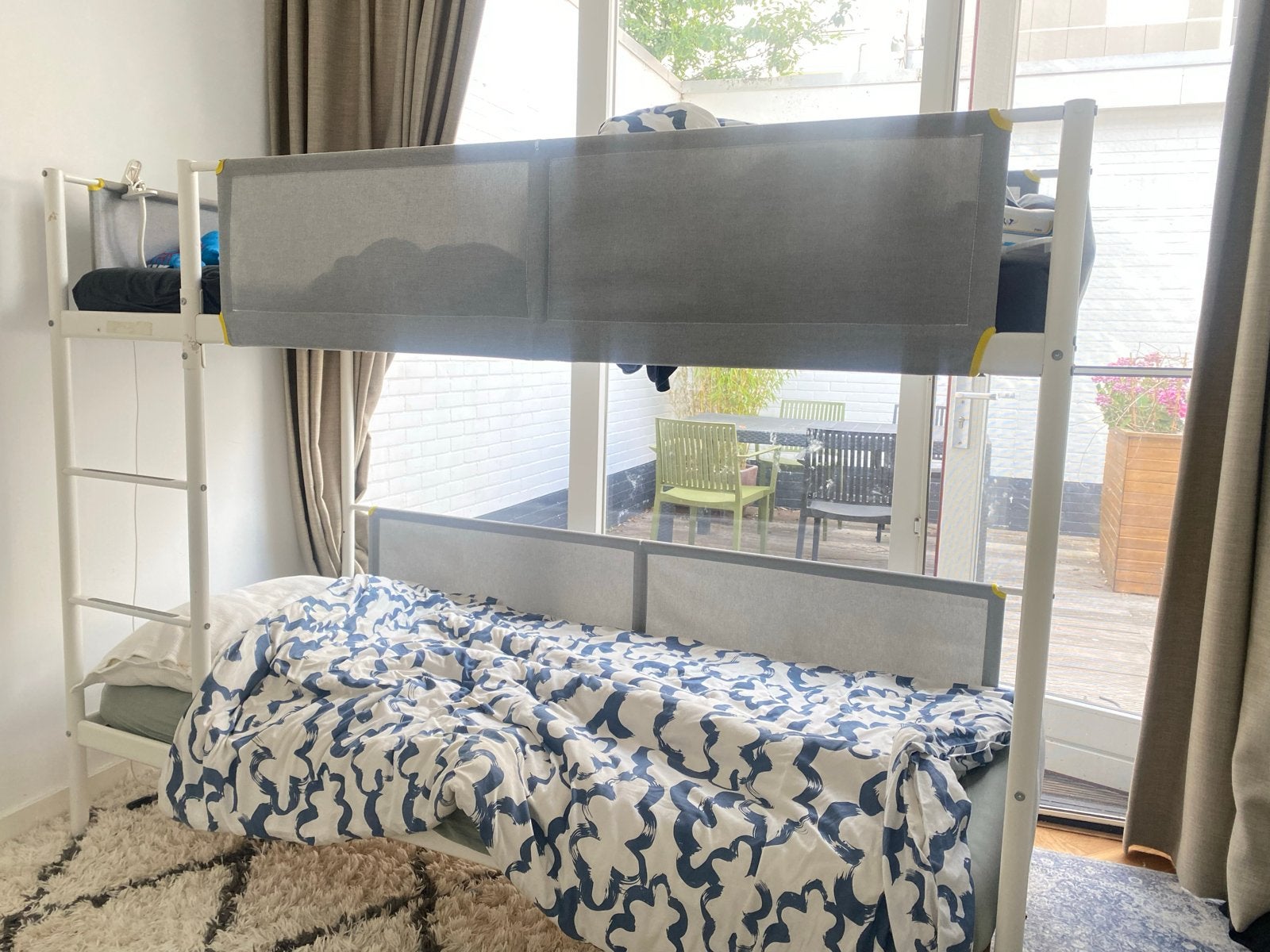Stevig stapelbed met veiligheidshekjes, Ophalen, Gebruikt, 90 cm, 160 tot 180 cm