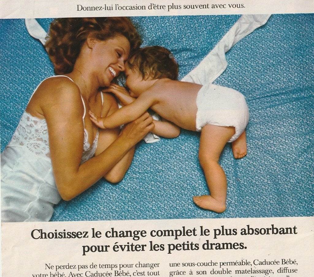Retro reclame 1976 Caducée baby luiers gezellig met mama, Verzenden, Overige typen
