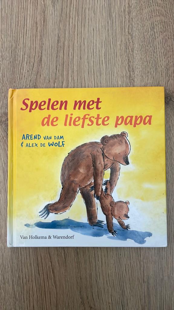 Arend van Dam - Spelen met de liefste papa, Boeken, Non-fictie, Ophalen of Verzenden, Zo goed als nieuw, Arend van Dam