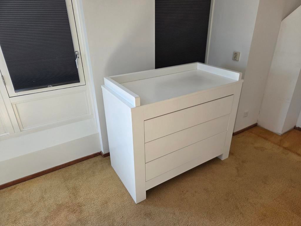 Witte commode met 3 lades, nog niet gedemonteerd, Kinderen en Baby's, Kinderkamer | Commodes en Kasten, Ophalen, Gebruikt, 50 tot 70 cm