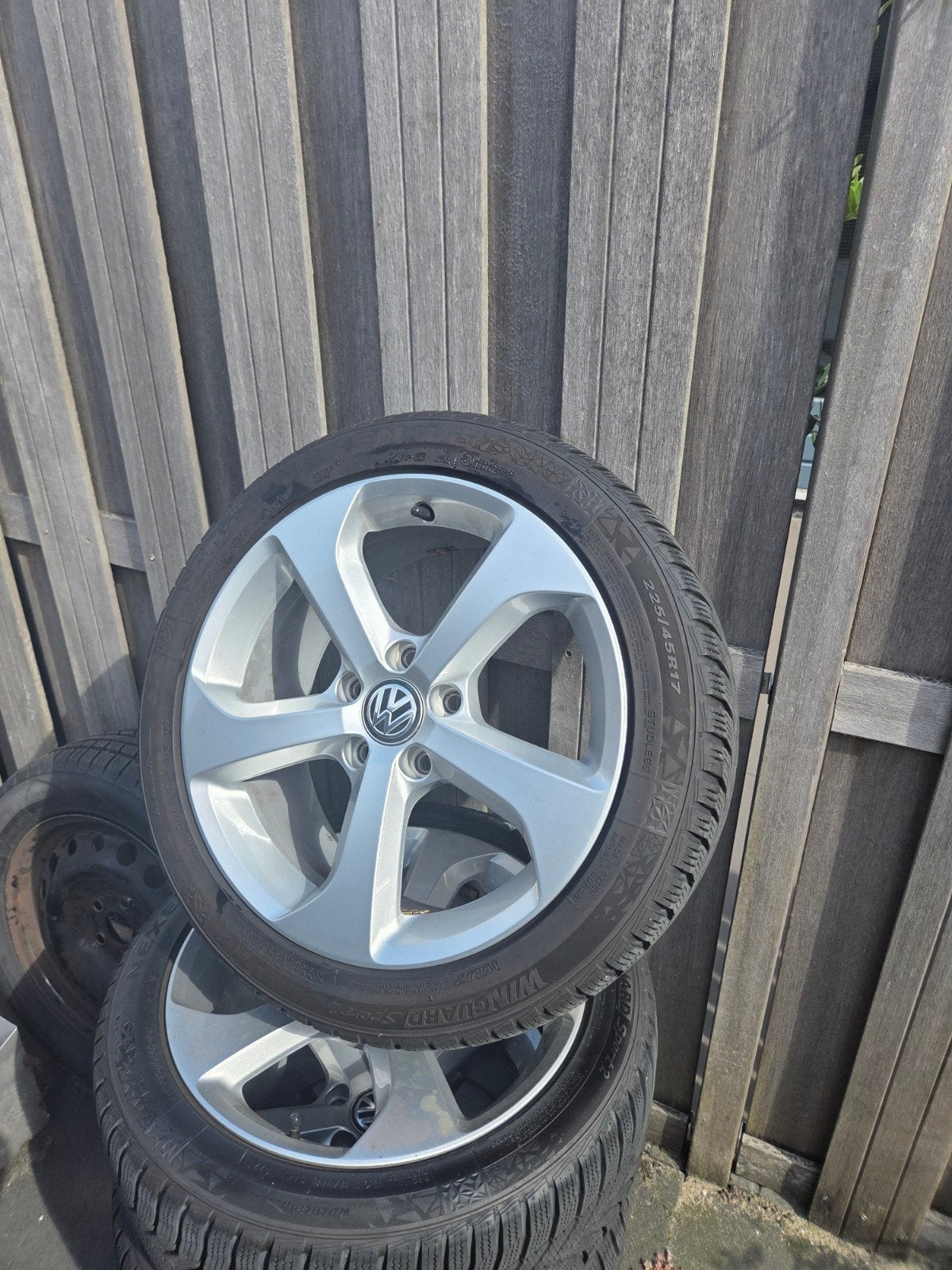Originele Golf 7 GTI velgen met Nexen winterbanden, Auto-onderdelen, Gebruikt, Banden en Velgen, Winterbanden, Personenwagen
