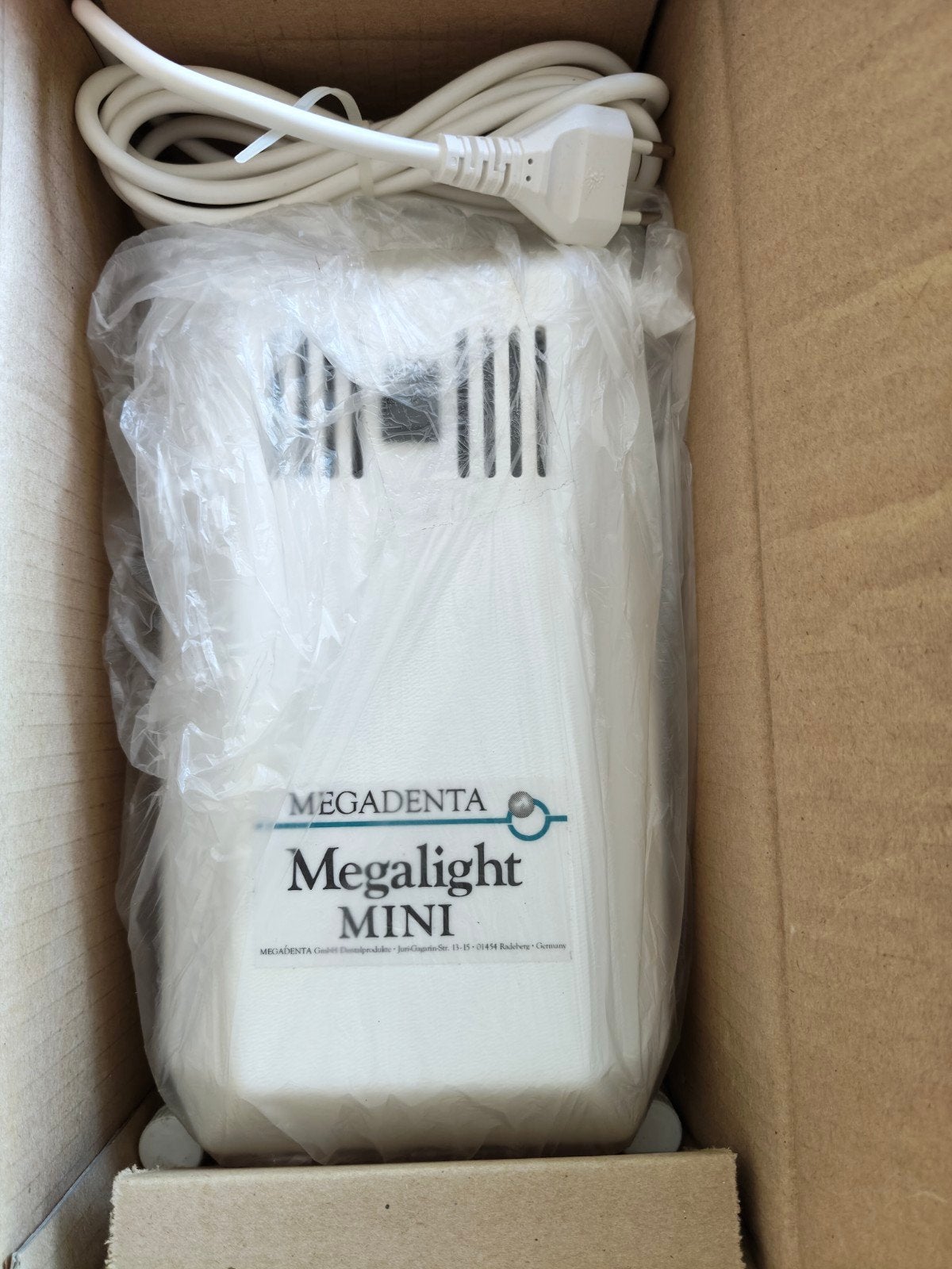 Megalight Mini UV-licht uithardingsunit - Ongebruikt, Ophalen, Zo goed als nieuw