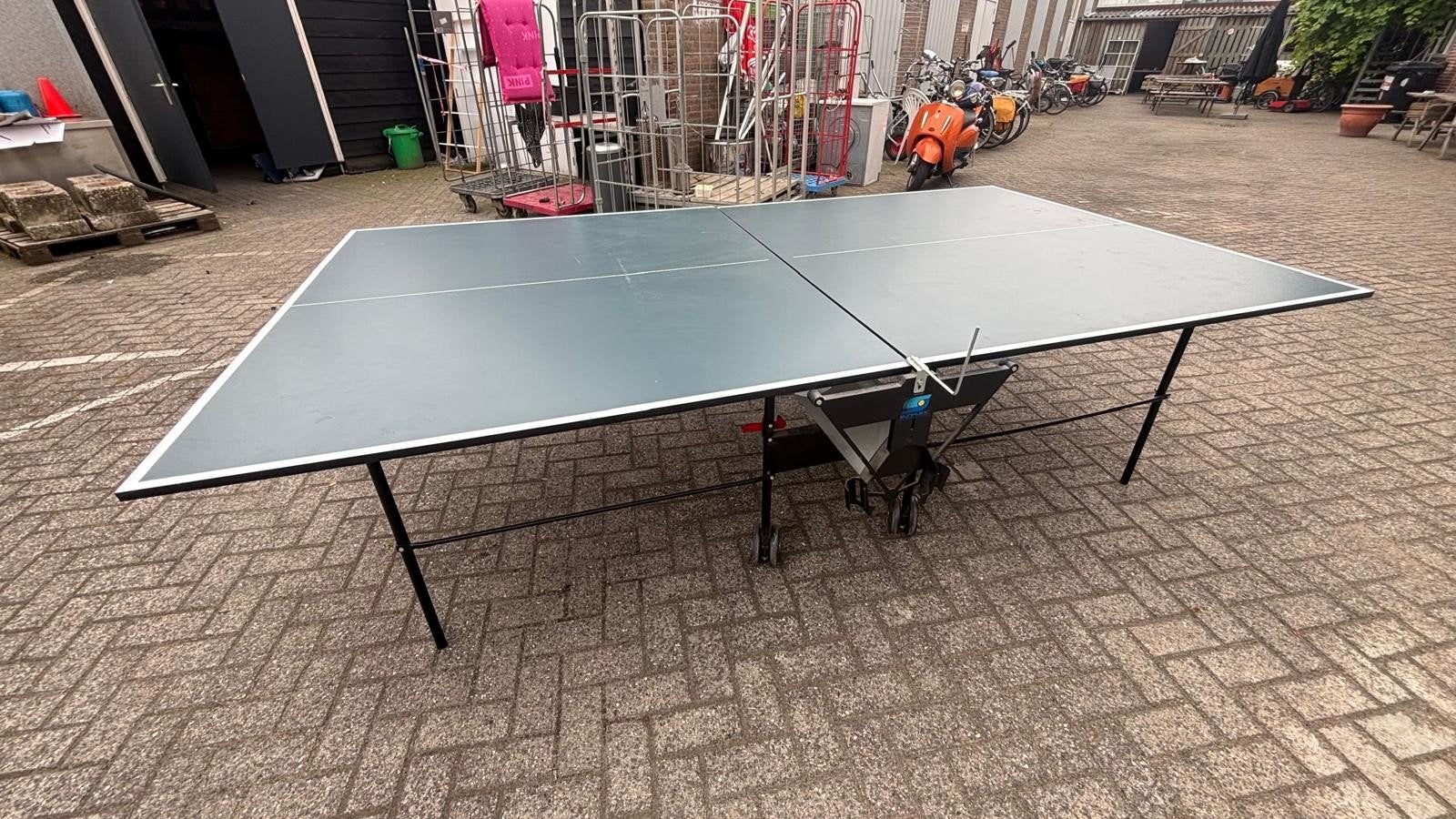 Tafeltennistafel - Inklapbaar en Verrijdbaar, Gebruikt, Stichting Loods, Tafel Indoor, Verrijdbaar
