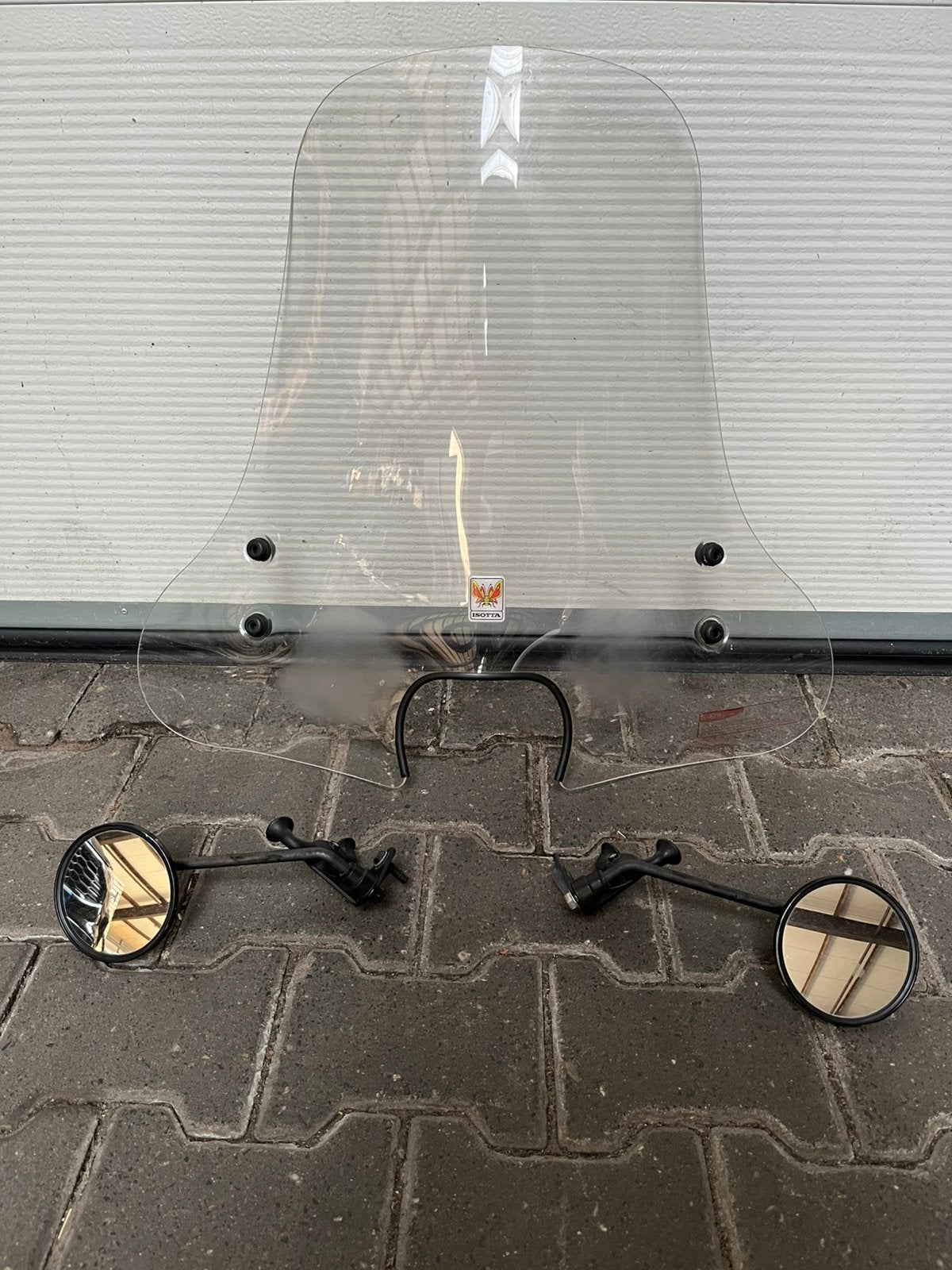 Isotta windscherm met spiegels, Ophalen of Verzenden, Gebruikt, Overige typen, Overige merken