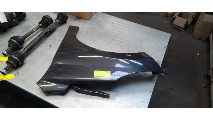 Schermdrager links-voor van een Peugeot 207, Gebruikt, -, -, Ophalen of Verzenden