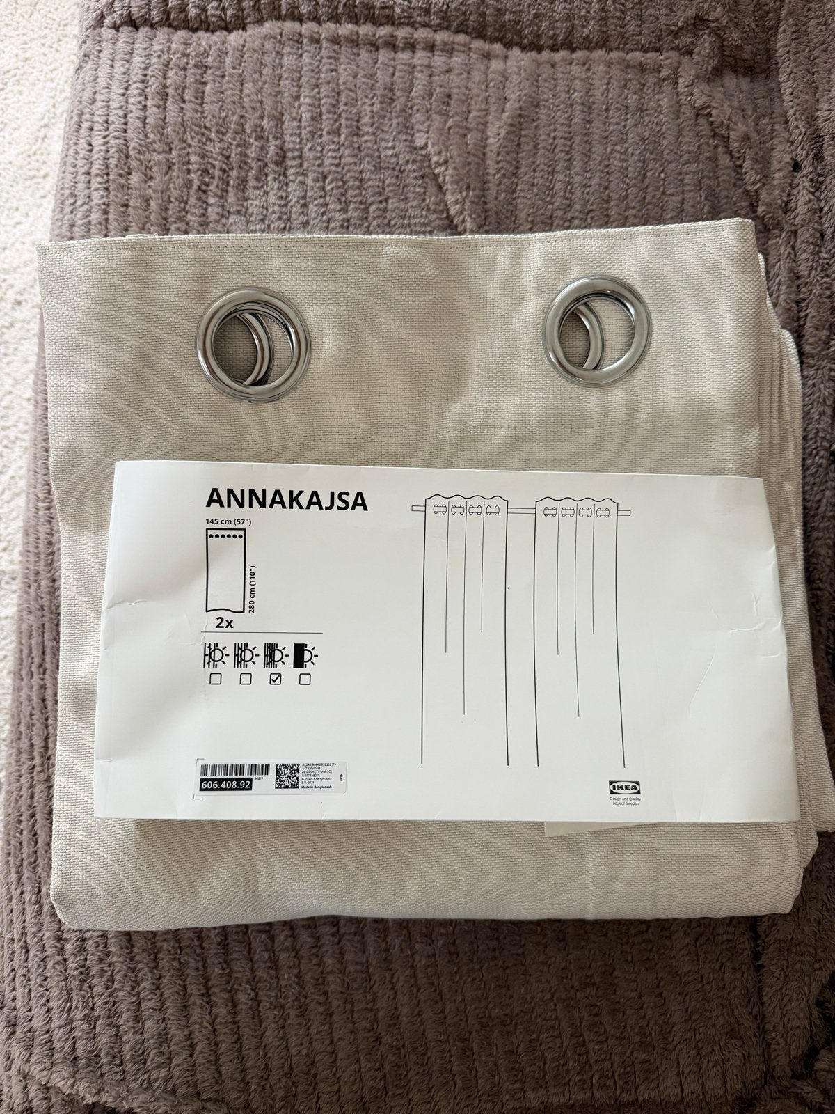 Nieuwe IKEA ANNAKAJSA Verduisterende Gordijnen, Verduisterend, Beige, Nieuw, Ophalen of Verzenden