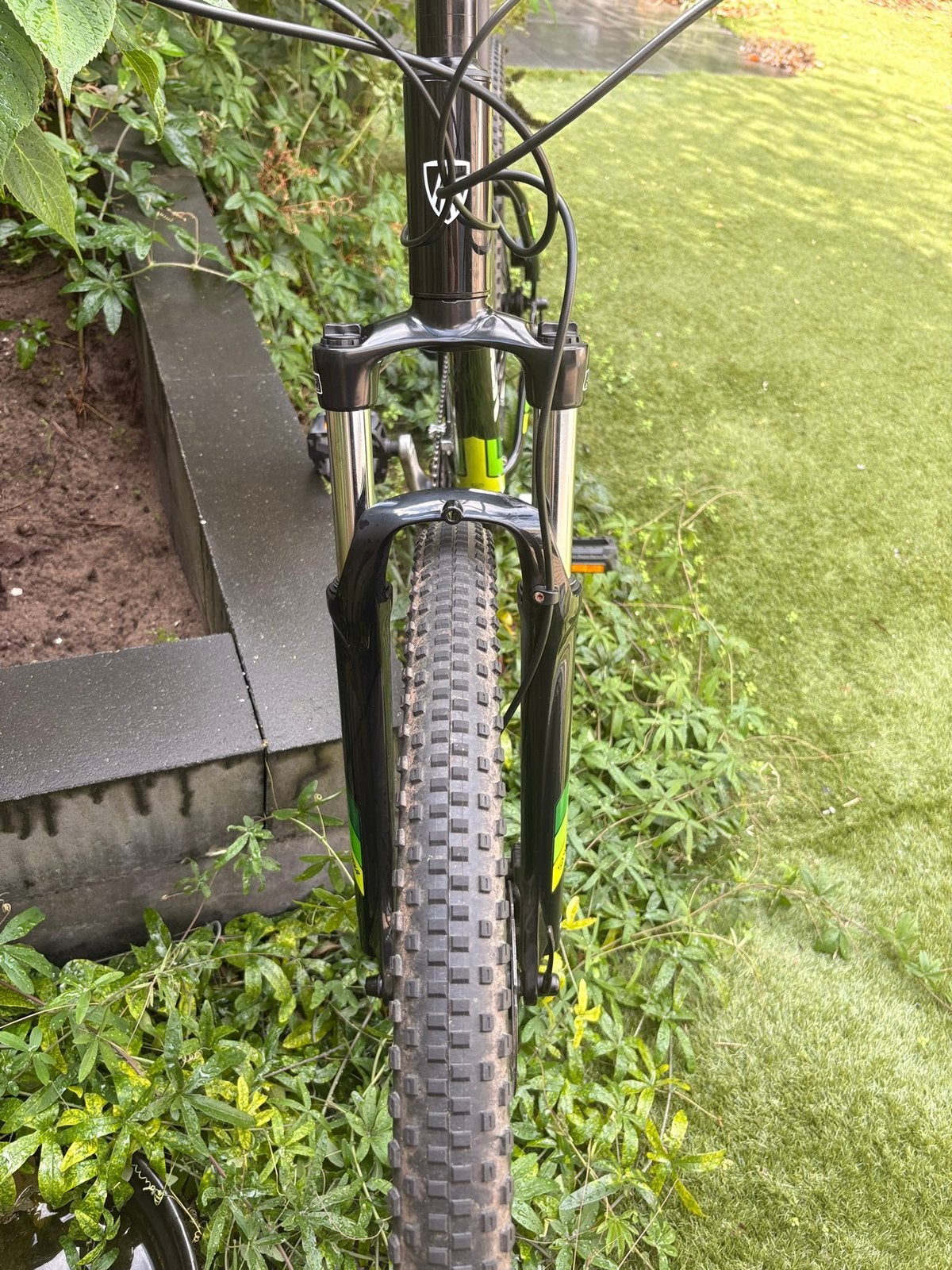 Foto 3 van Trek mountainbike zo goed als nieuw