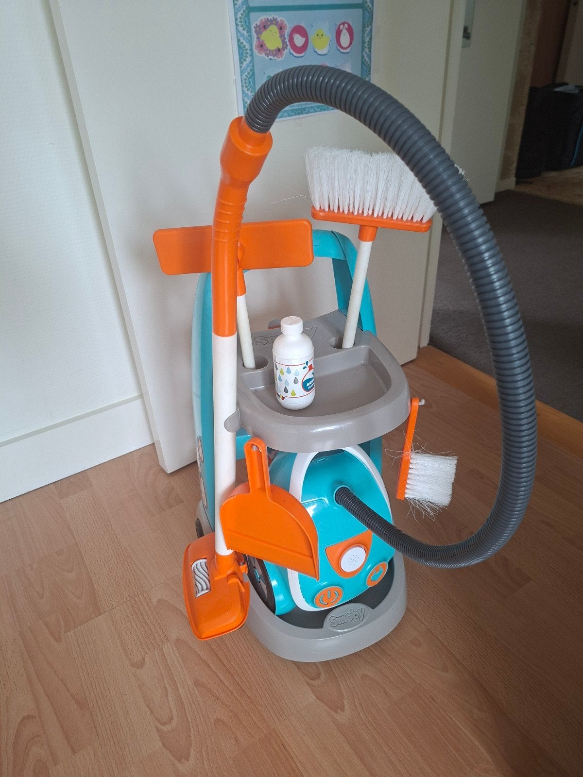 Smoby Speelgoed Schoonmaakset met Stofzuiger en Kar, Ophalen, Jongen of Meisje