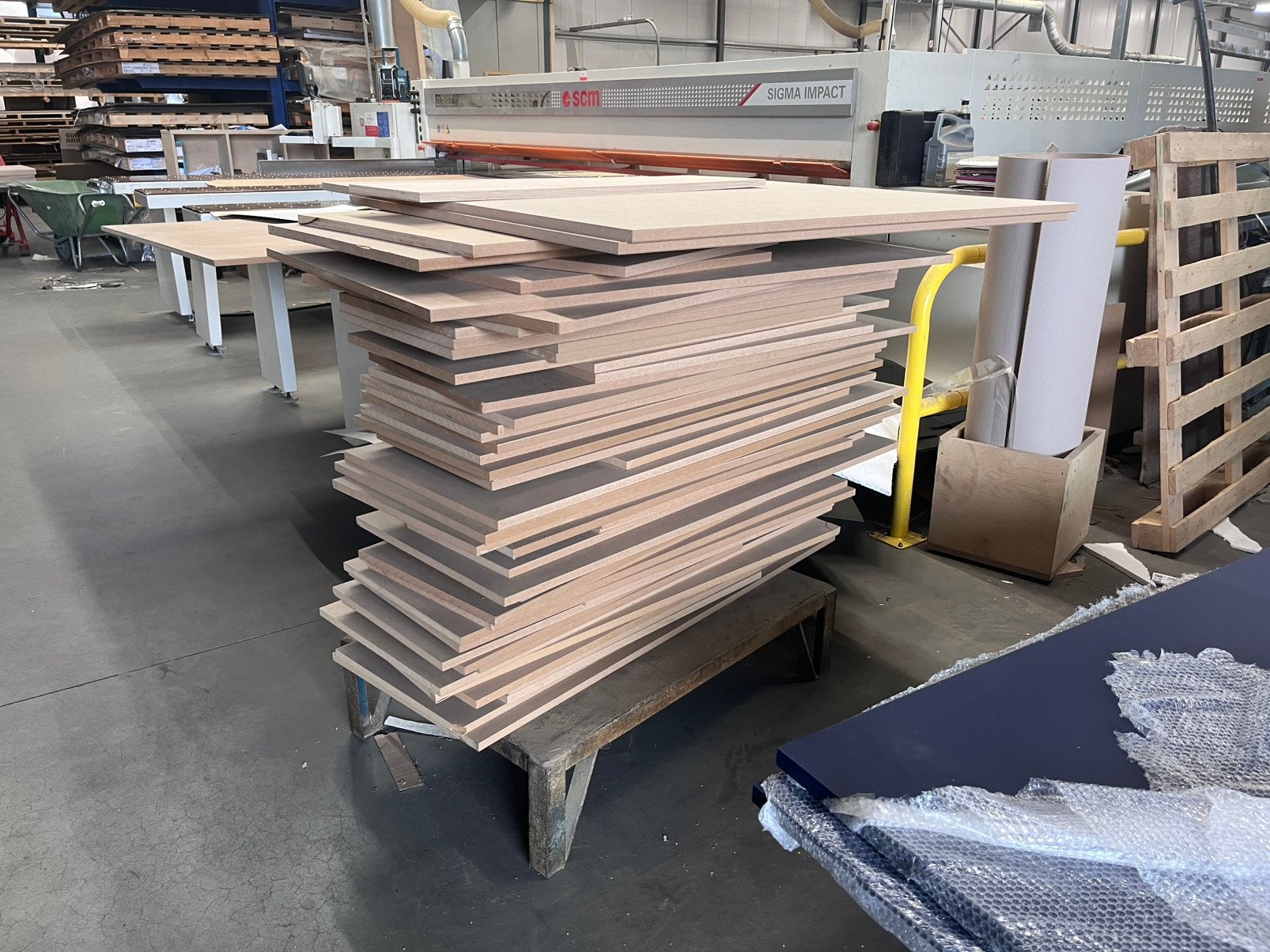Mdf reststukken 18 mm MDF 2 euro per plaat, Ophalen, Minder dan 25 mm, Zo goed als nieuw, Plank