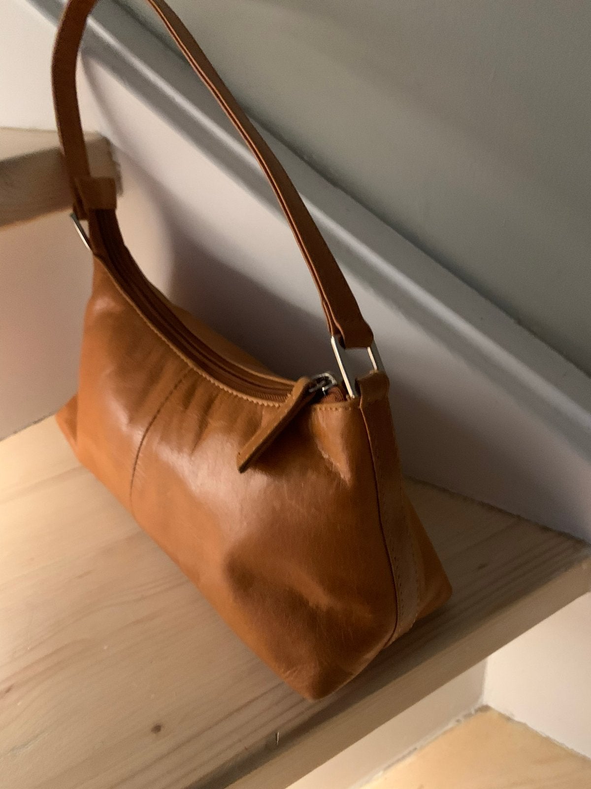 Kleine dames handtas - Gio Gini, Ophalen of Verzenden, Zo goed als nieuw, Bruin, Handtas