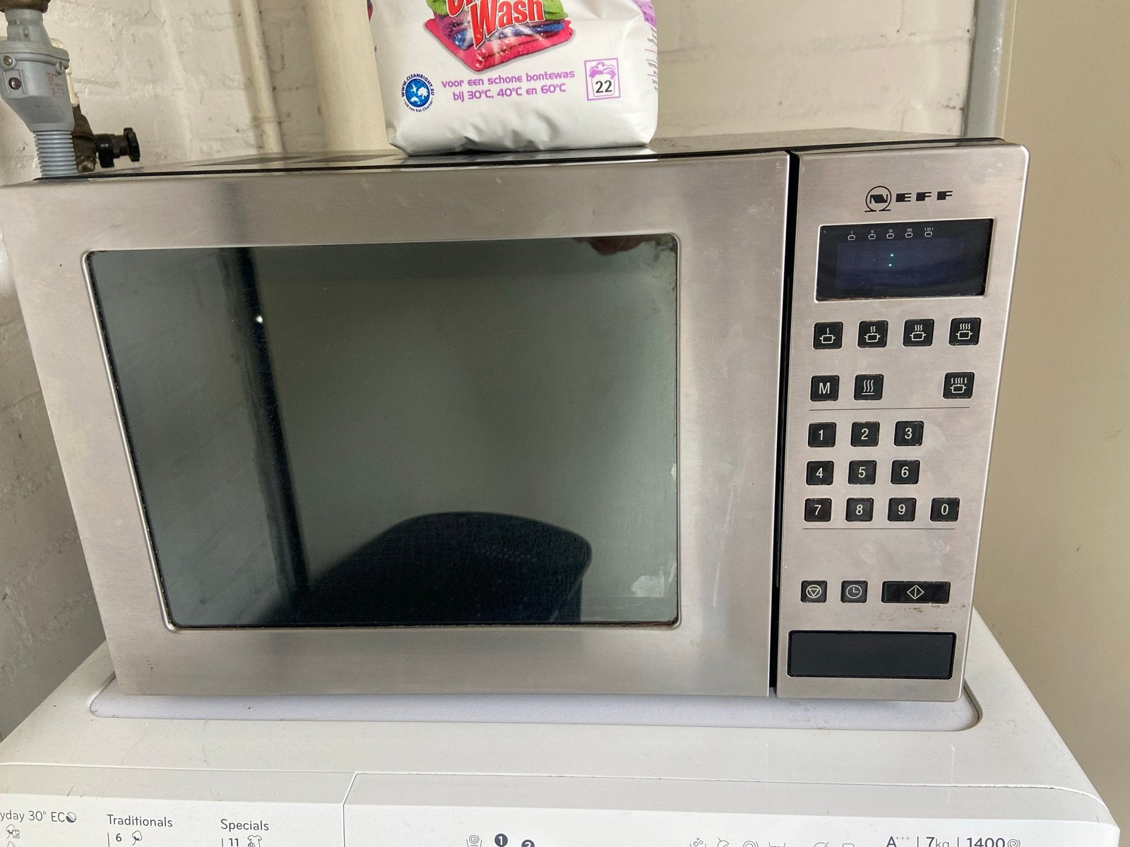 Neff Combi Magnetron in goede staat, Combimagnetron, Gebruikt, Grill, Ophalen of Verzenden