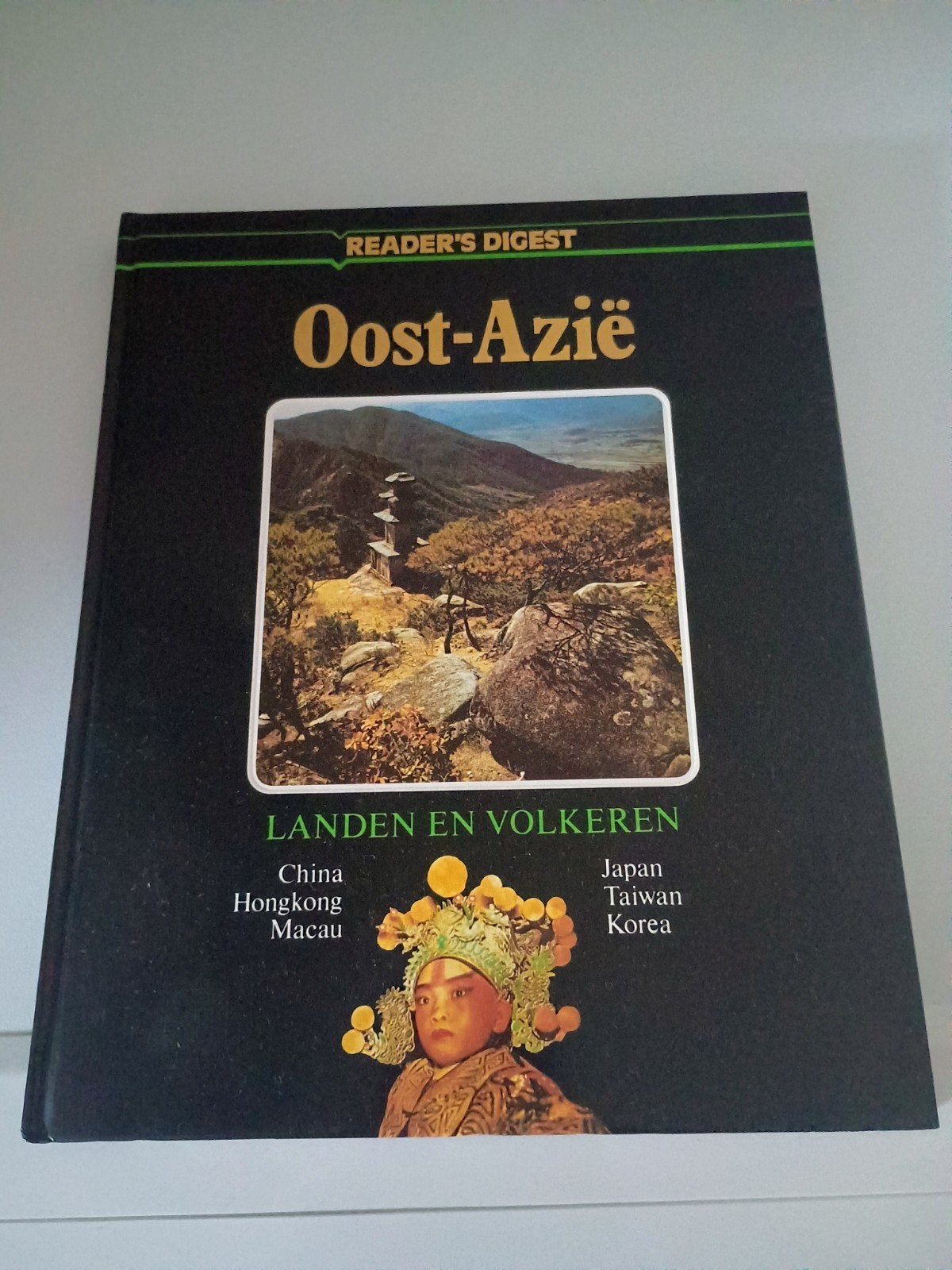 Reader's Digest Oost-Azië: Landen en Volkeren, Reader's Digest, Ophalen of Verzenden, Reisgids of -boek, Azië