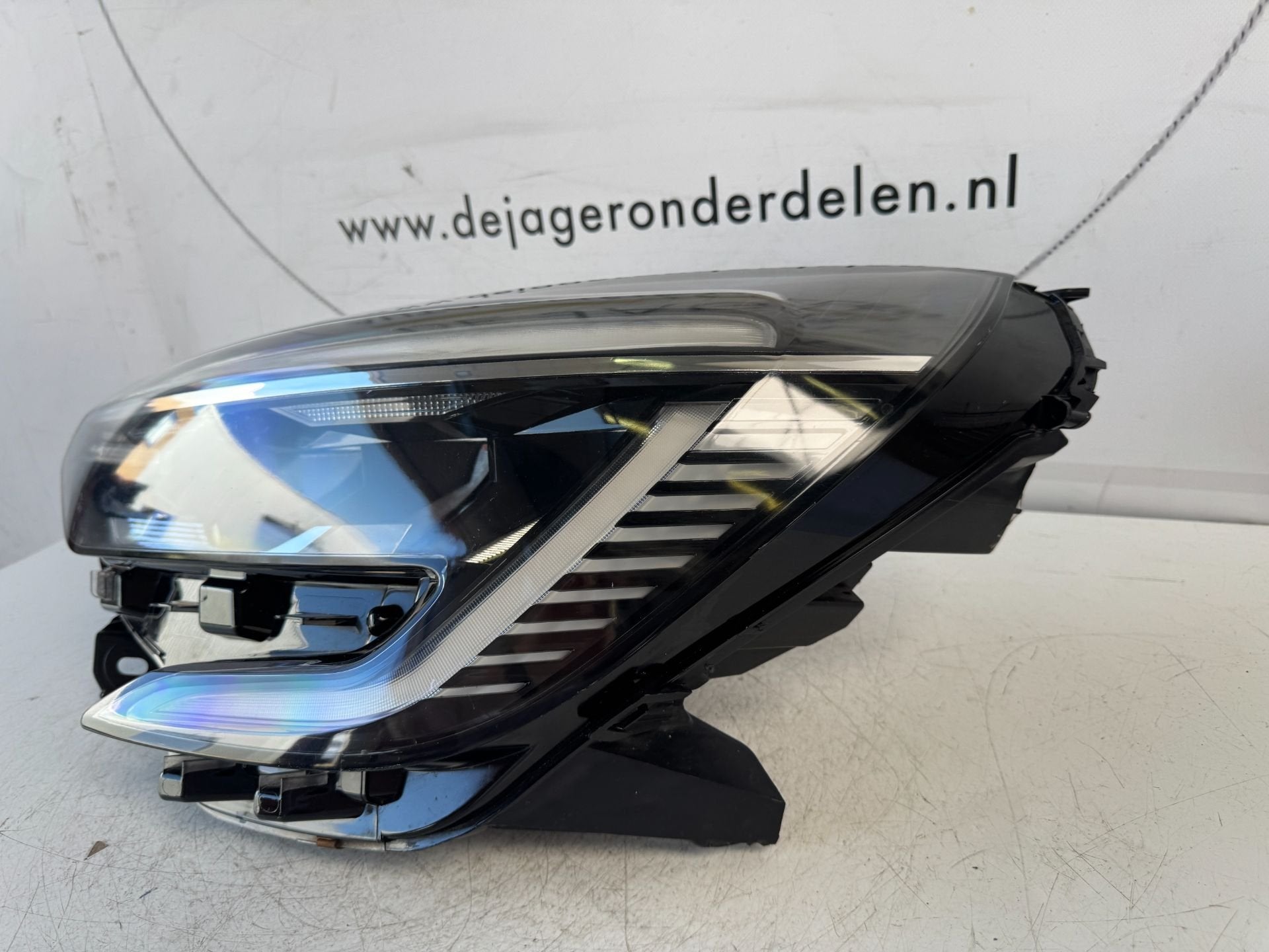 RENAULT CLIO V 5 PURE LED VISION KOPLAMP LINKS 260607647R, Auto-onderdelen, Renault Group, Gebruikt, Contact.group@renault.com