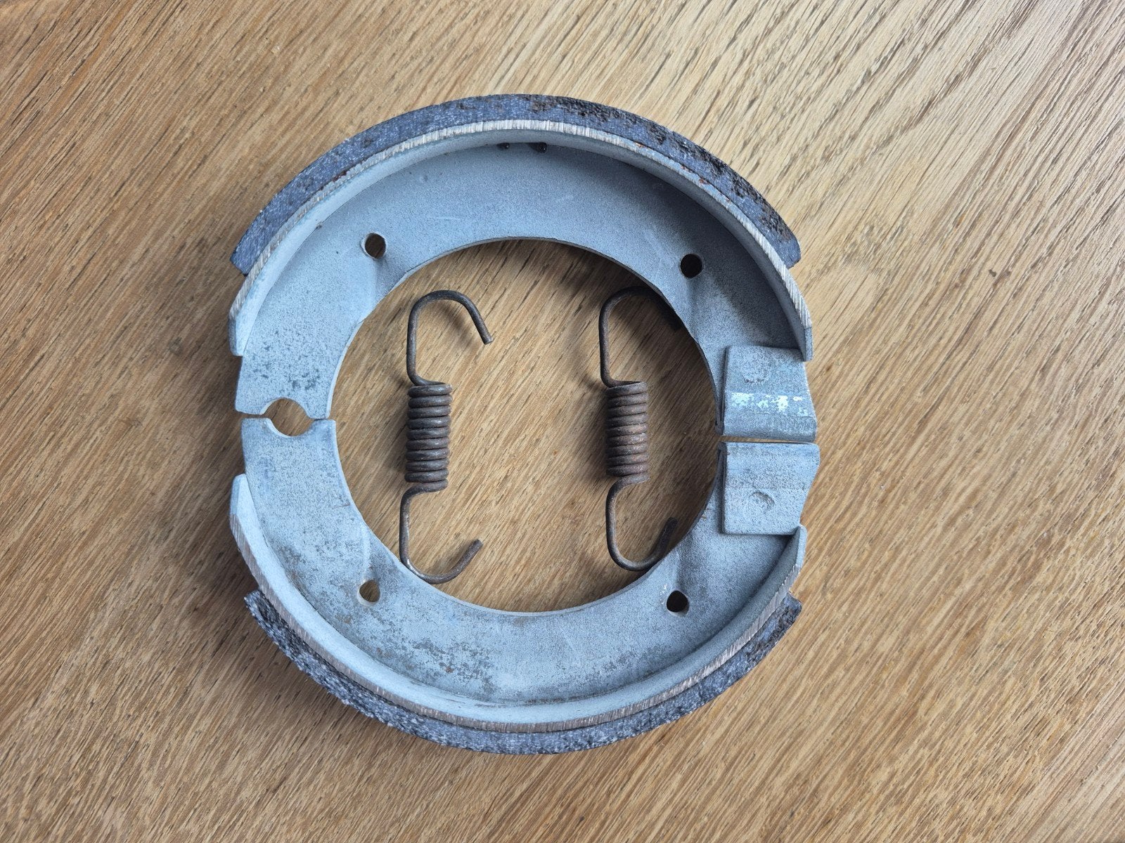 Dkw , Victoria en andere remschoenen , remsegmenten 15€, Ophalen, Overige typen, Overige merken