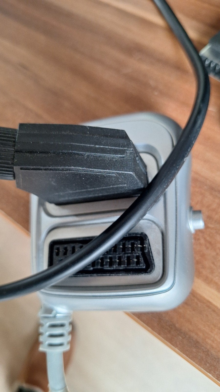 SCART-kabel met RCA-adapters en SCART-schakelaar, Ophalen, Gebruikt, Minder dan 2 meter, Scartkabel