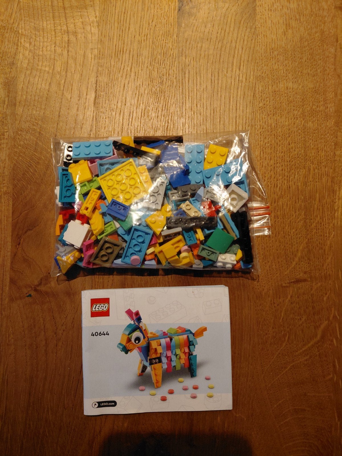Lego Piñata 40644 - Complete set met instructies, Overige thema's, Lego, Inclusief instructies, Ophalen of Verzenden