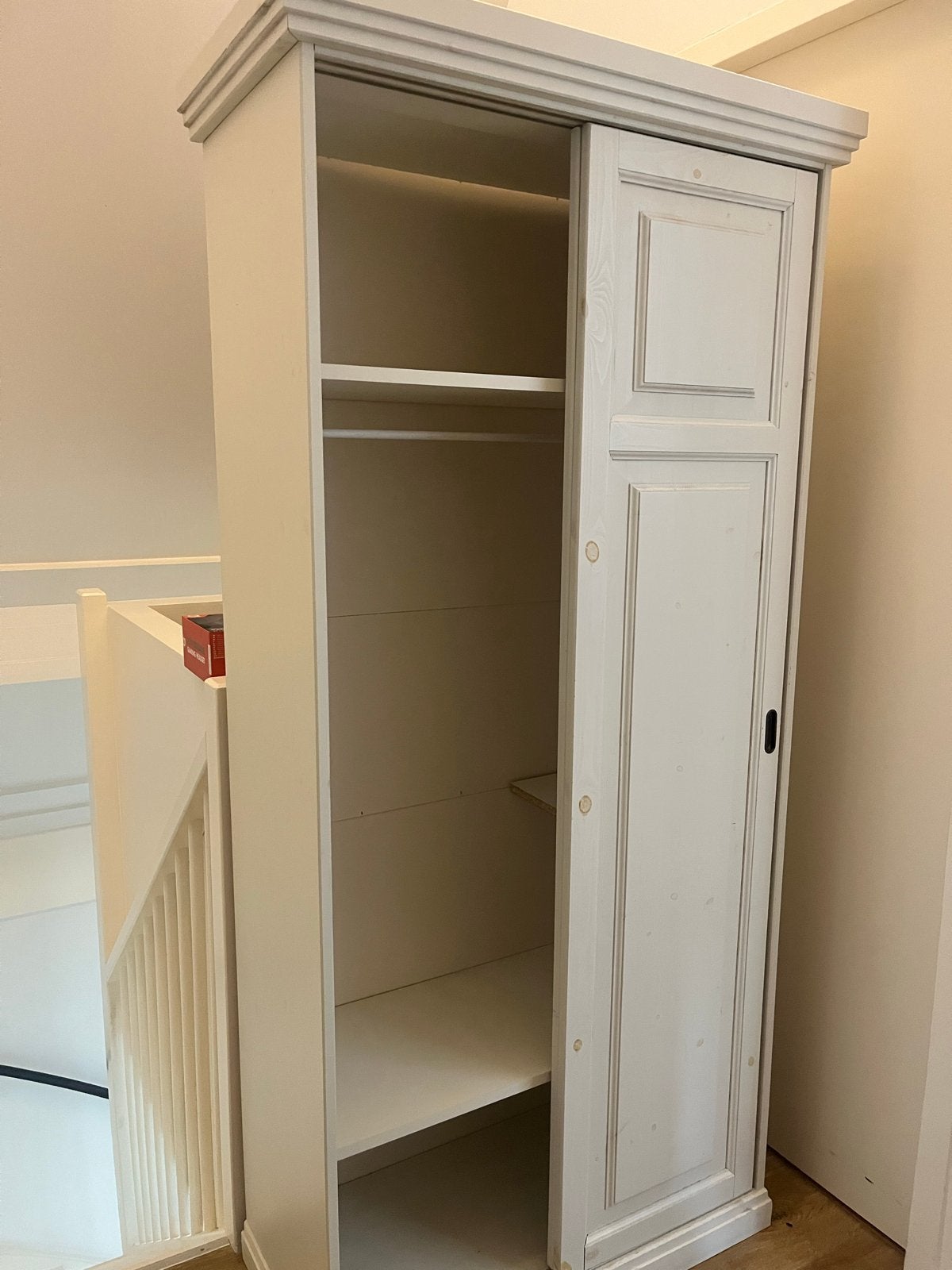 Witte kledingkast met schuifdeuren, Huis en Inrichting, Kasten | Kledingkasten, Ophalen, Met plank(en), Gebruikt, 50 tot 100 cm