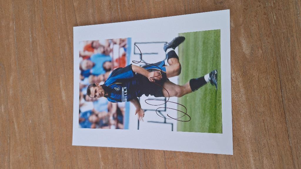 Foto 20x25 cm met handtekening; Okan Buruk # Internazionale, Ophalen of Verzenden, Nieuw, Buitenlandse clubs, Overige typen