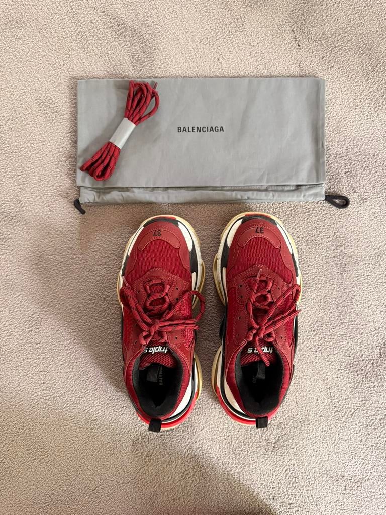 Balenciaga sneakers, Ophalen of Verzenden, Zo goed als nieuw, Rood, Sneakers of Gympen