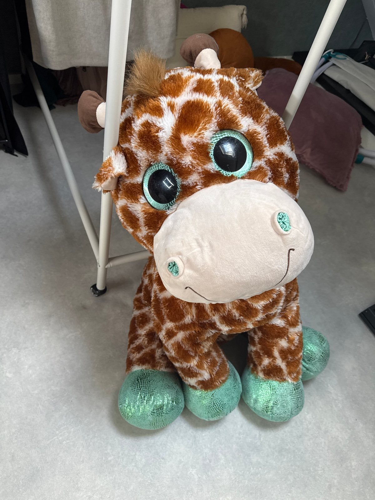 Grote knuffel giraf met glitter details, Kinderen en Baby's, Speelgoed | Knuffels en Pluche, Giraf, Ophalen of Verzenden, Zo goed als nieuw