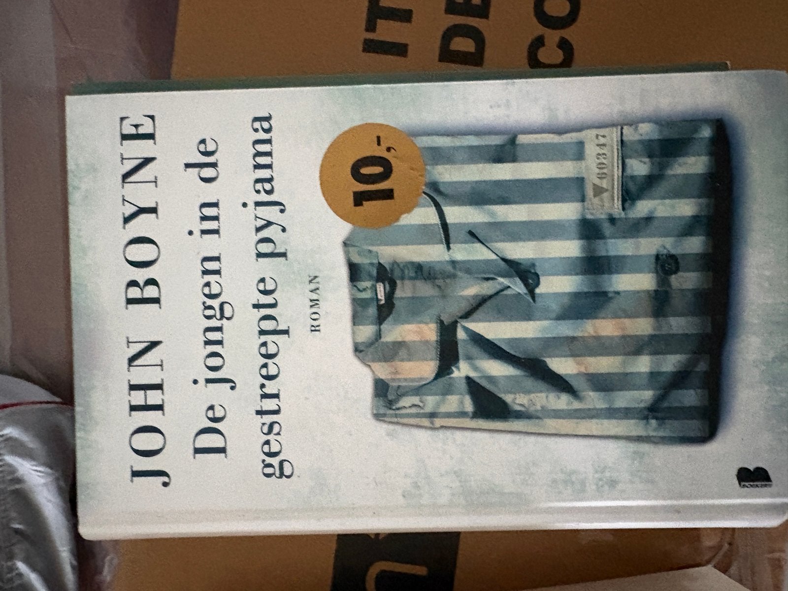 De jongen in de gestreepte pyjama - John Boyne, Boeken, Ophalen of Verzenden, Gelezen, Nederland