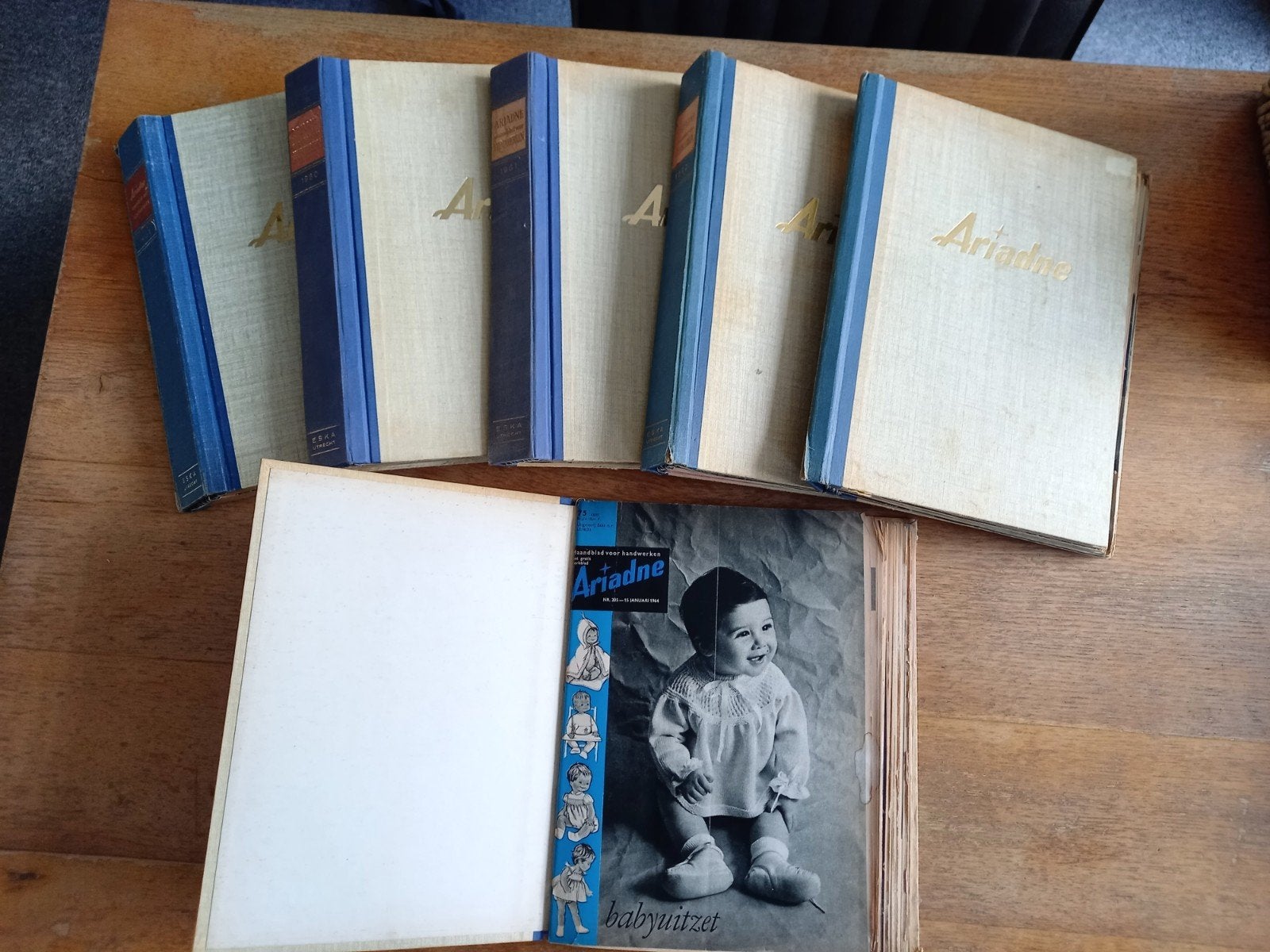 Vintage Ariadne handwerkbladen collectie, Ophalen of Verzenden, Vrouw, Overige merken