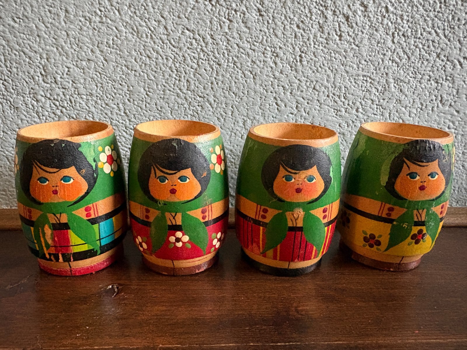 Vintage houten eierdopjes - Matroesjka stijl (set van 4), Ophalen of Verzenden