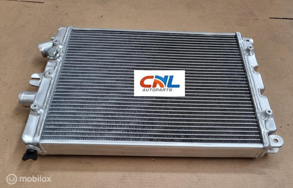Radiateur 2000-2006 FERRARI 360 3.6L (NO SENSOR HOLE), Nieuw, Ophalen of Verzenden