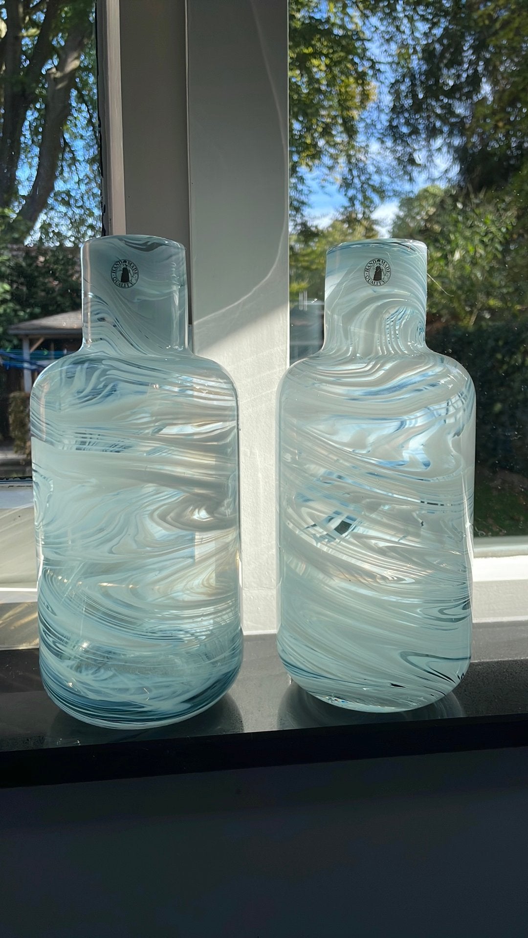 2 vazen van Ikea, Ophalen, 26 cm, Met patroon/structuur, Glas