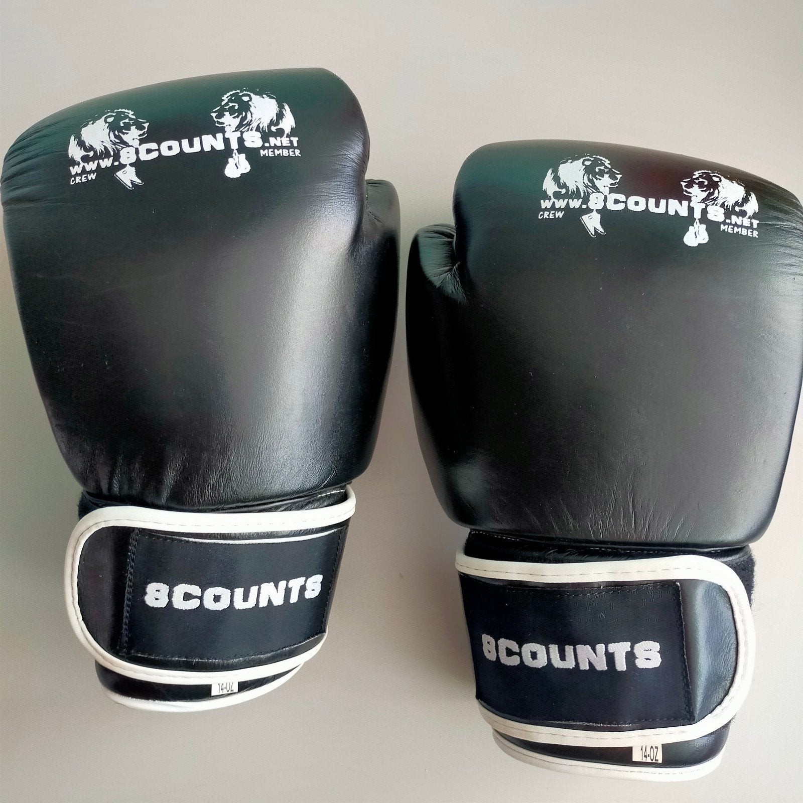 8counts 14 oz kickbokshandschoenen met bandage, Ophalen, Zo goed als nieuw, Bokshandschoenen