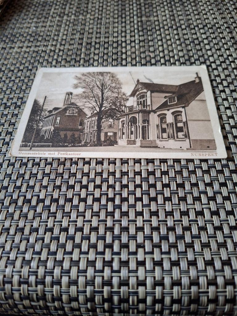 Nunspeet - Gemeentehuis met Postkantoor, Ophalen of Verzenden, 1940 tot 1960, Gelopen, Gelderland