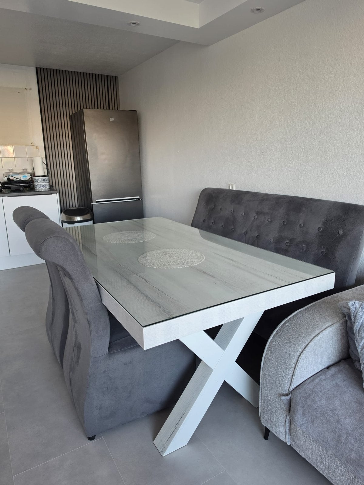 Eettafel, stoelen met salontafel set, Ophalen of Verzenden