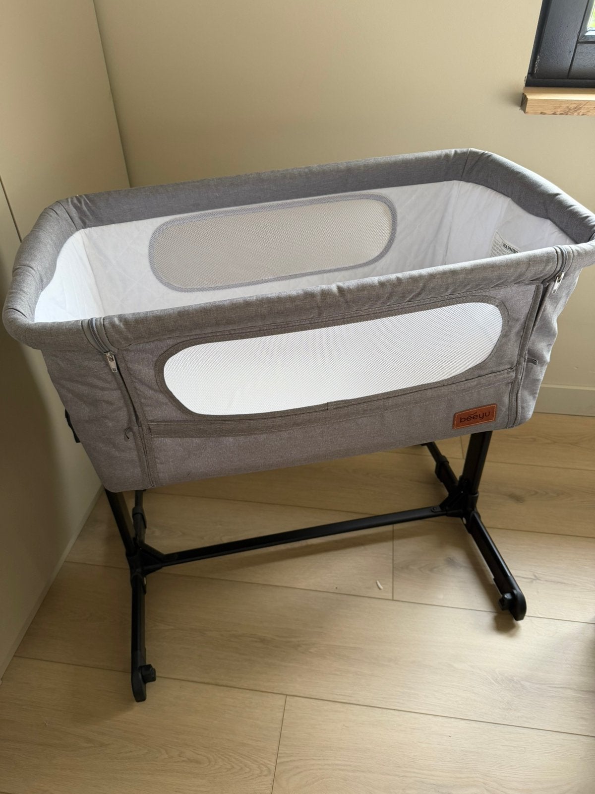 By Beeyu Co-sleeper 0-9kg, Kinderen en Baby's, Babywiegjes en Ledikanten, Ophalen, Zo goed als nieuw, Wieg