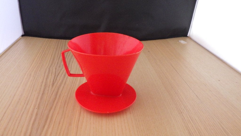 vintage koffiefilterhouder in de kleur rood (kunststof), Ophalen of Verzenden, Huis en Inrichting