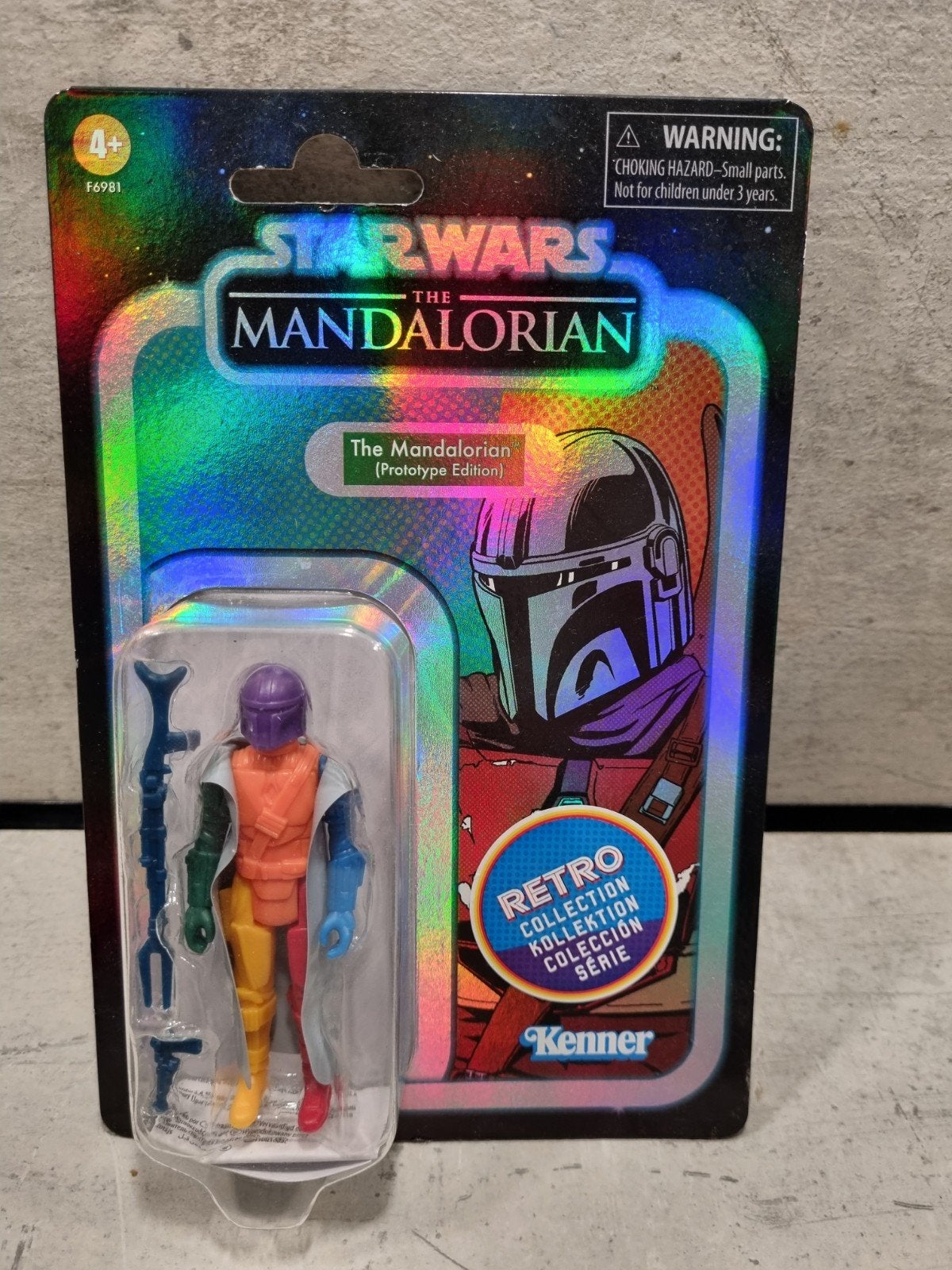 Star Wars prototype Mandalorian paarse helm, Ophalen of Verzenden, Nieuw, Actiefiguurtje