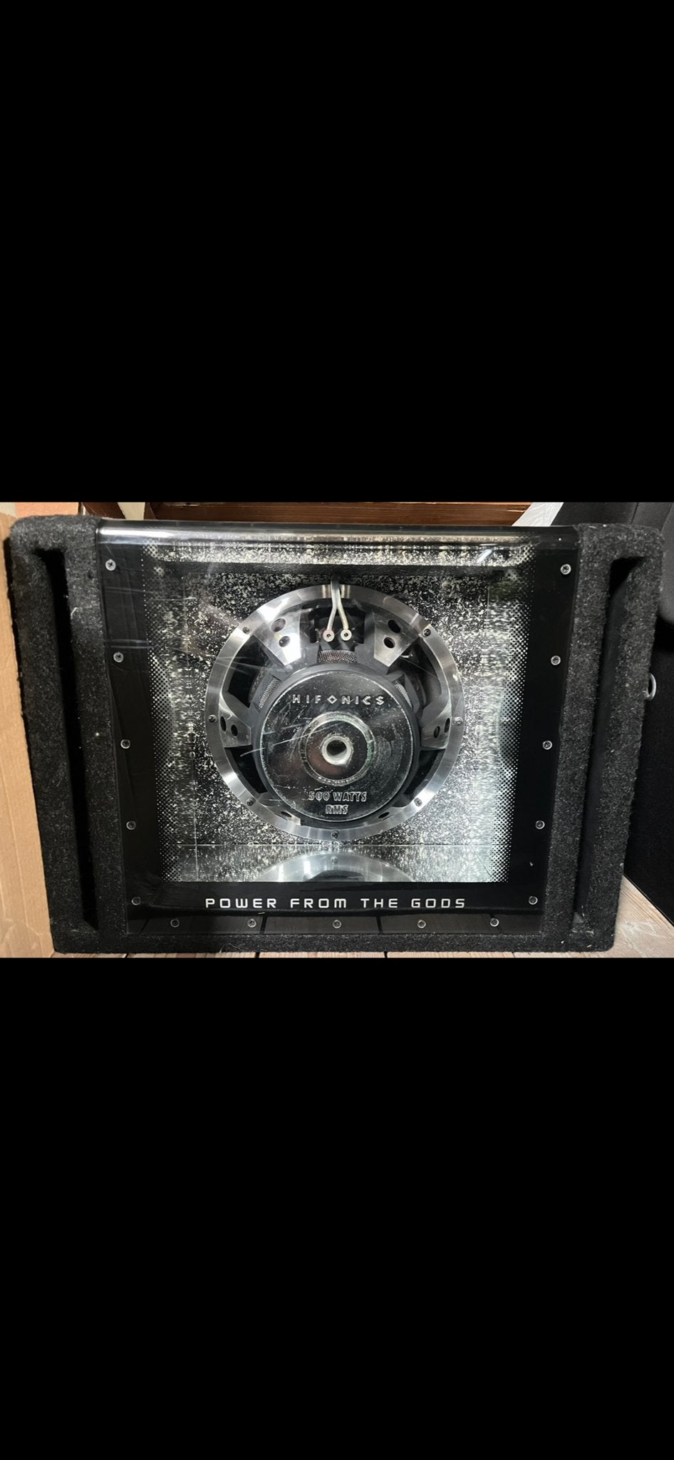 Hifonics Subwoofer Kist - Krachtige Bass voor Auto, Auto diversen, Ophalen, Gebruikt
