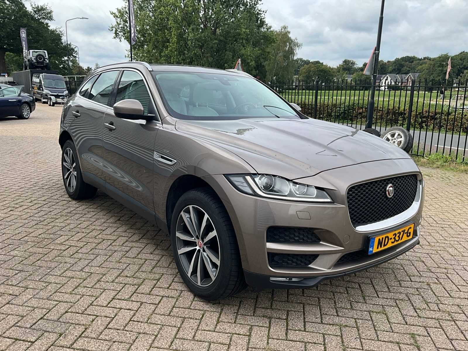 2017 - Jaguar - F-PACE - 2.0 Portf. AWD 20d - Personenauto, Auto's, Automaat, Gebruikt, Euro 6, 4 cilinders