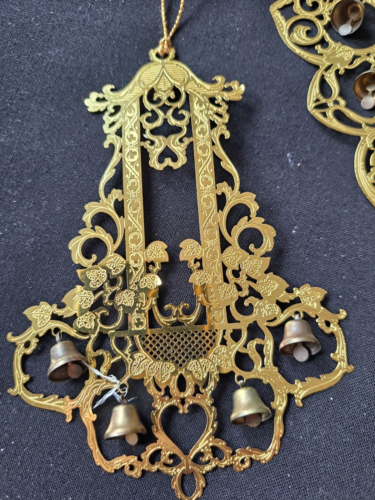 filigraan hanger kerstbal met belletjes, Diversen, Ophalen of Verzenden