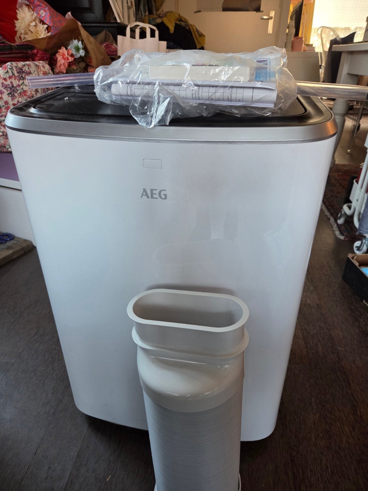 AEG AXP26U338BW Mobiele Airco - 2600W Koelvermogen, Witgoed en Apparatuur, Airco's, Ophalen, Minder dan 60 m³, Timer, 3 snelheden of meer