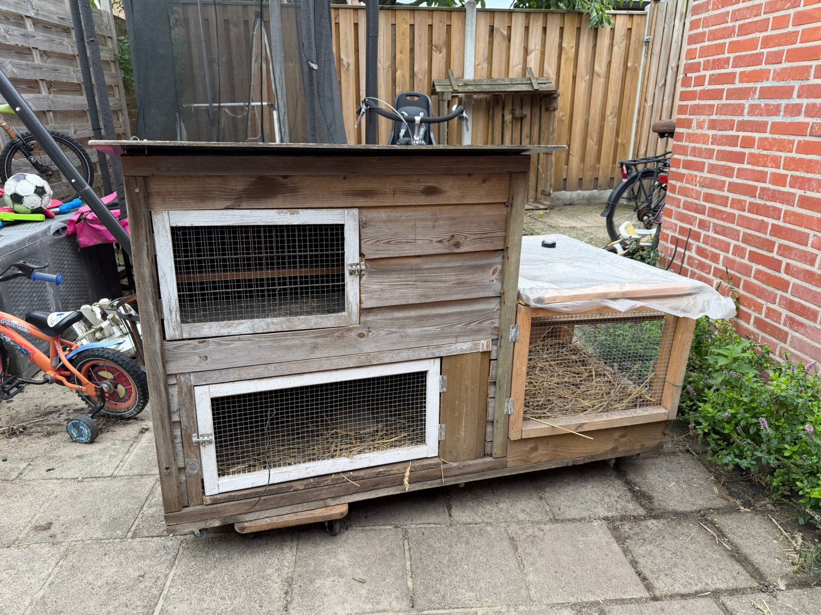 Ruim houten konijnenhok met ren en drink en voerbakken, Ophalen, Hamster, 90 cm of meer, Hok