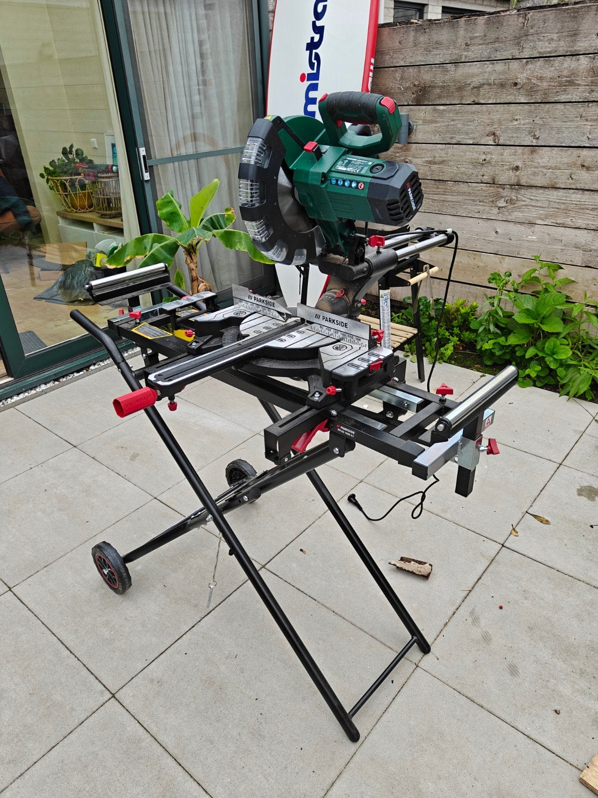 Parkside Afkortzaag PKZS 254 A1 met onderstel, Ophalen, 70 mm of meer, Afkortzaag, 1200 watt of meer