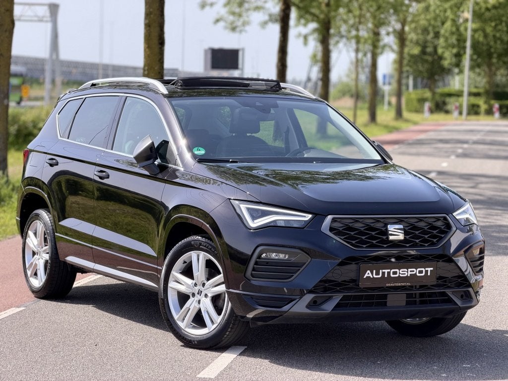 SEAT Ateca 1.5 TSI FR Pano ACC Stoelv. Keyless Sfeerverlicht, Auto's, Automaat, Dealer onderhouden, 4 cilinders, 150 pk