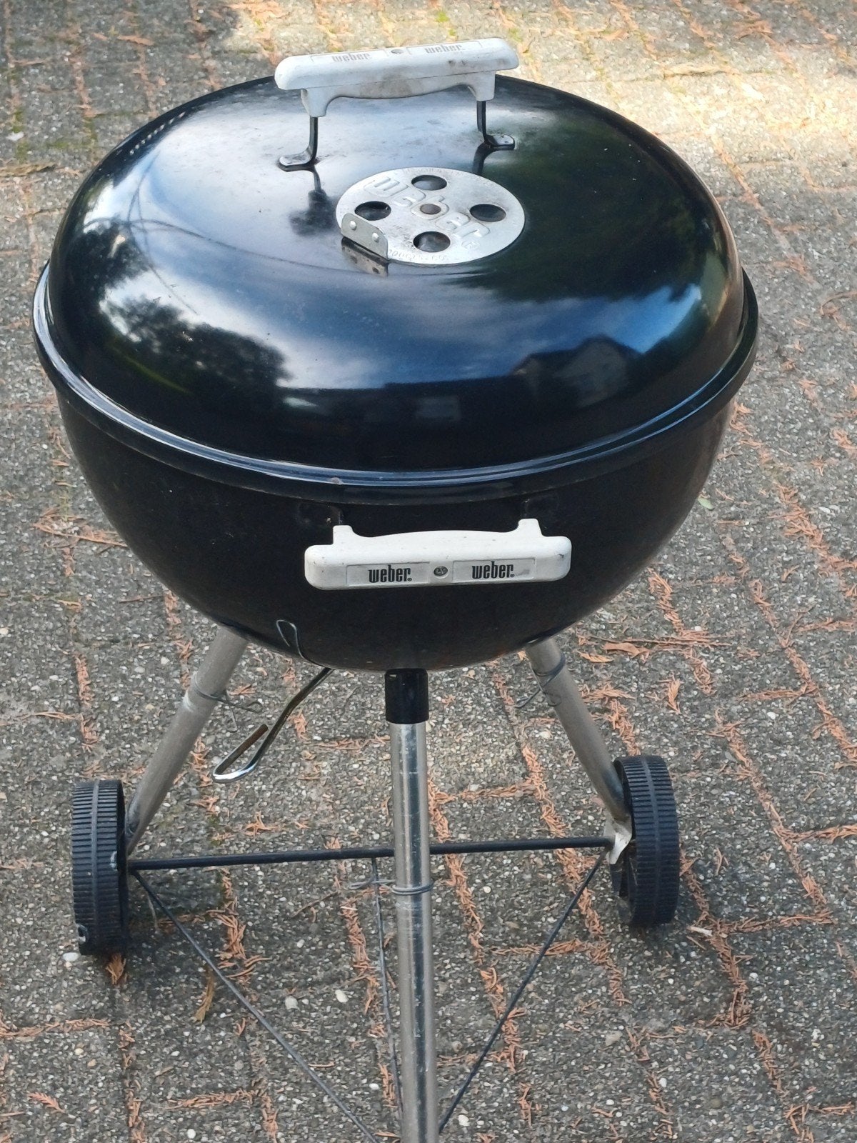 Weber Compact Kettle BBQ 47 cm met brikettenstarter, Ophalen of Verzenden, Gebruikt, Weber