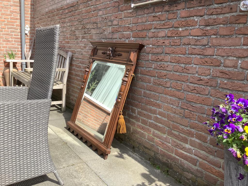 Brocante spiegel, Ophalen
