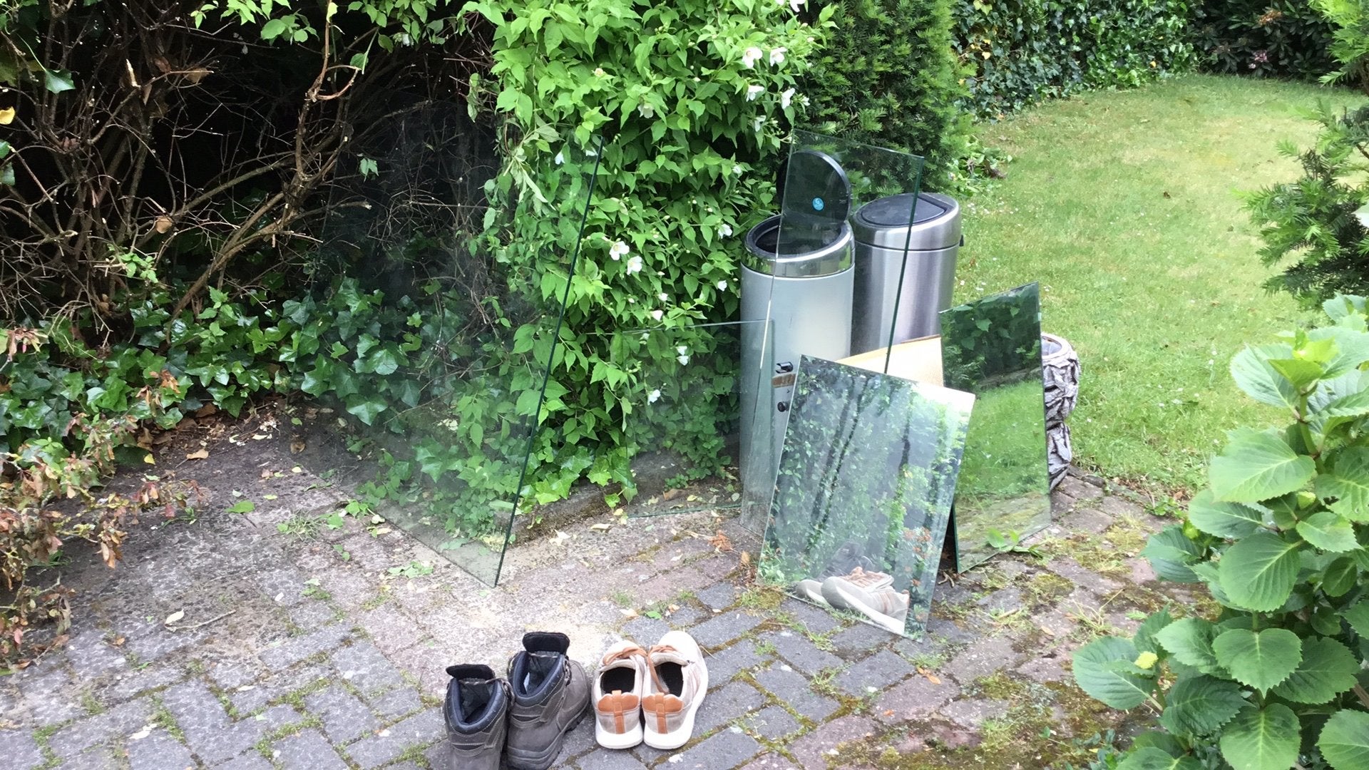 Gratis af te halen: Glazen plaat, spiegels, bloempotten, sch, Huis en Inrichting, Woonaccessoires | Spiegels, Ophalen of Verzenden