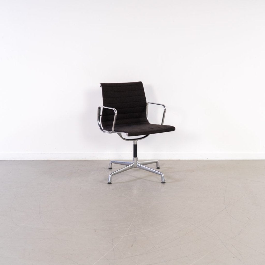 Vitra Eames EA 104 Stoel Zwart Hopsak - Chroom, Niet ingevuld, Nieuw, Niet ingevuld, Niet ingevuld