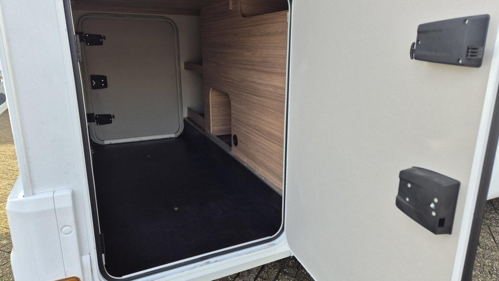 Weinsberg CaraCompact Pepper 600 MEG 8G autom. 2x airco, Caravans en Kamperen, Automaat, Ringverwarming, Fiat, Tot en met 2