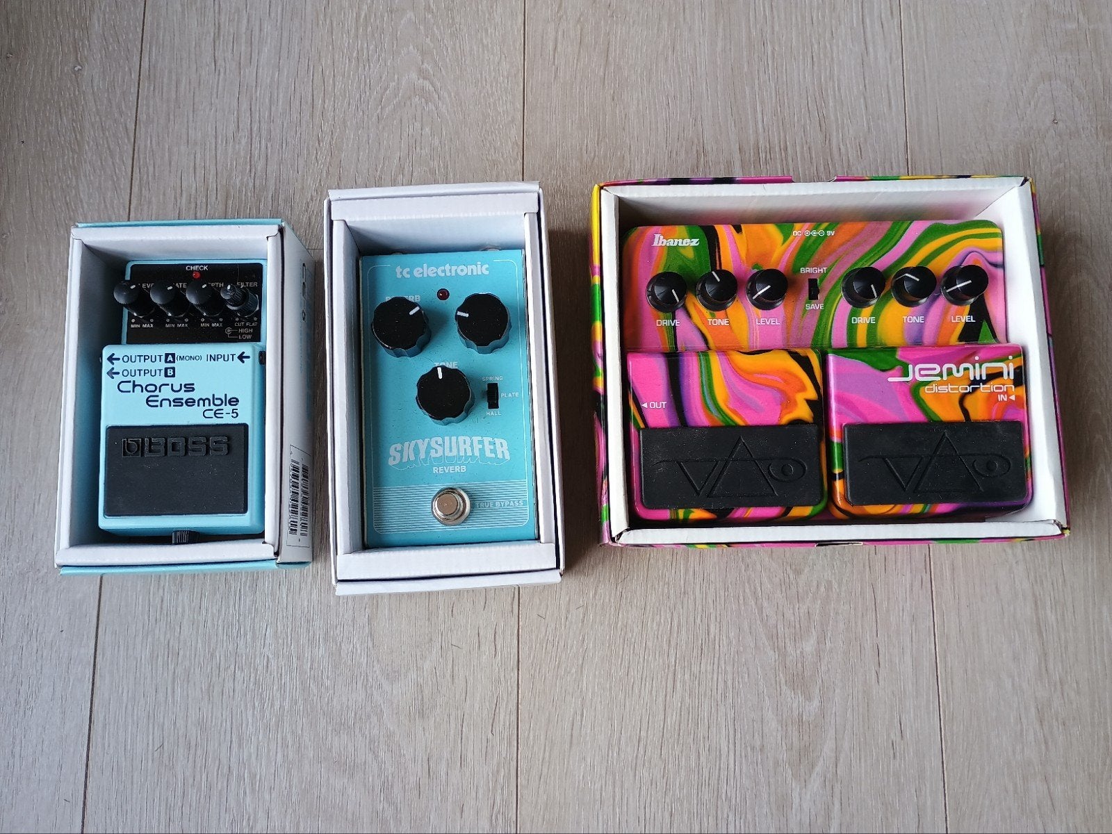 Gitaar pedalen: Jemini, Sky Surfer, of Boss CE-5, Muziek en Instrumenten, Effecten, Ophalen, Gebruikt, Distortion, Overdrive of Fuzz